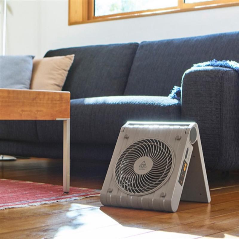 太陽光 充電式 扇風機 ソーラー コンパクト パワーファン USB充電 ◆ 幅約27cm × 奥行約9.5cm × 高さ約31.5cm ◆ 防災 キャンプ アウトドア 持ち運び シンプル おしゃれ ベルメゾン