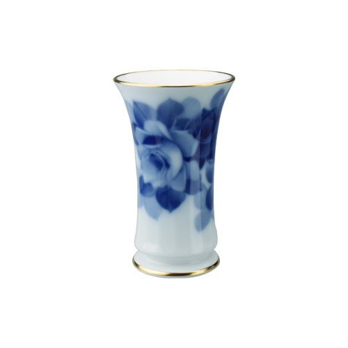 楽天市場】大倉陶園 バラの実 14.5cm花器（一輪挿し） : ベルセーブ