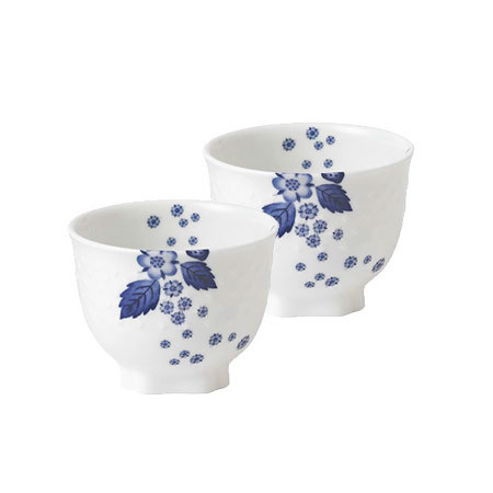 【未使用】ワイルドストロベリーパステル　ジャパニーズティーセット茶托付き Amazon.co.jp: 【正規輸入品】ウェッジウッド ワイルド