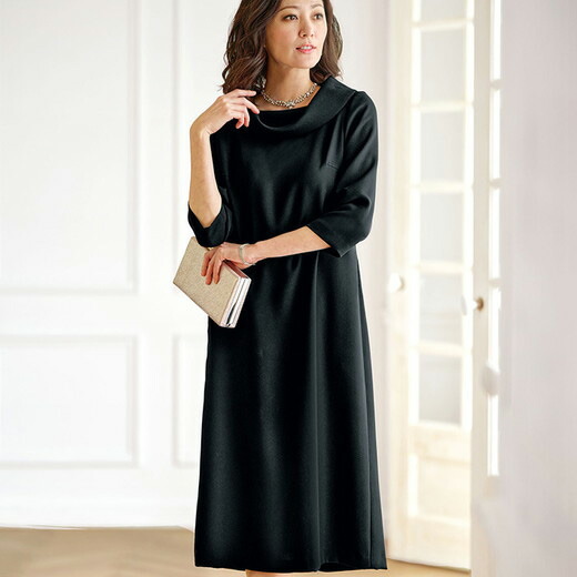 代引き手数料無料 22円offクーポン配布中 ワンピース 3l 4l 5l ロールネックデザインワンピース 3l 5l ベルーナ Belluna 40代 50代 60代 レディース ミセス 大人 ファッション 大きいサイズ 秋服 秋冬 プチプラ 大人 限定セール