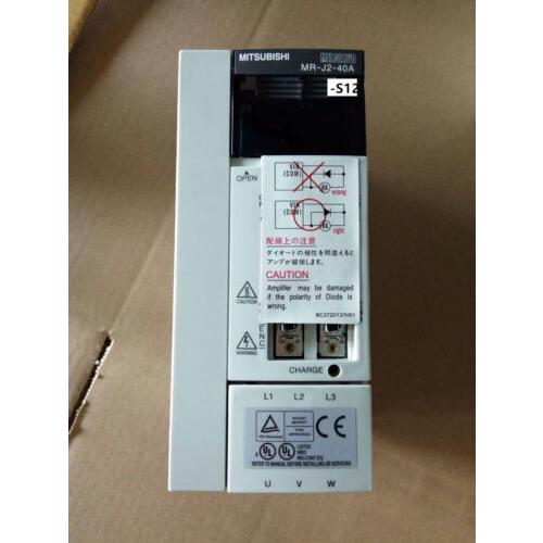 【新品◆適当お願いごと書◆貨物輸送無料】 MITSUBISHI 三菱電機 MR-J2-40A-S12 【６ヶ月引きうける】
