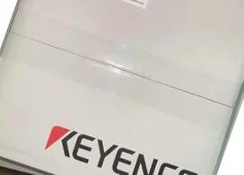 【新品★適当お願いごと書★貨物輸送無料】KEYENCE キーエンス SL-R11G 【６ヶ月引きうける】
