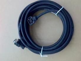 新品【 ★貨物輸送無料 】MITSUBISHI/三菱電機相応う MR-J4/J3/JE用 エンコーダーケーブル MR-J3ENCBL10M-A2-L 長さ10M【6ヶ月引き受ける】