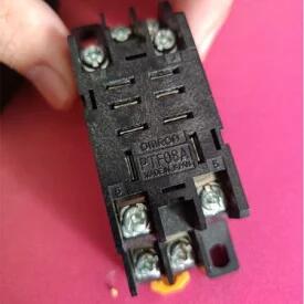 新品★オムロン 表面接続ソケット PTF08A　10個セット入 ★6ヶ月保証 8,470円