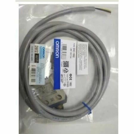 【新品★適格請求書★送料無料】OMRON オムロン D4C-4333 リミットスイッチ◆ 6ヶ月保証