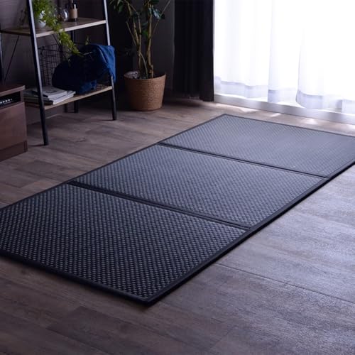 イケヒコ い草 マットレス 寝具 ラグマット フレア セミシングル 約80*210cm ブラック コンパクト 三つ折り 日本 国産 畳 カビ防止 置き畳 軽量 梅雨 湿気 対策 新生活 こたつ敷 #8328309