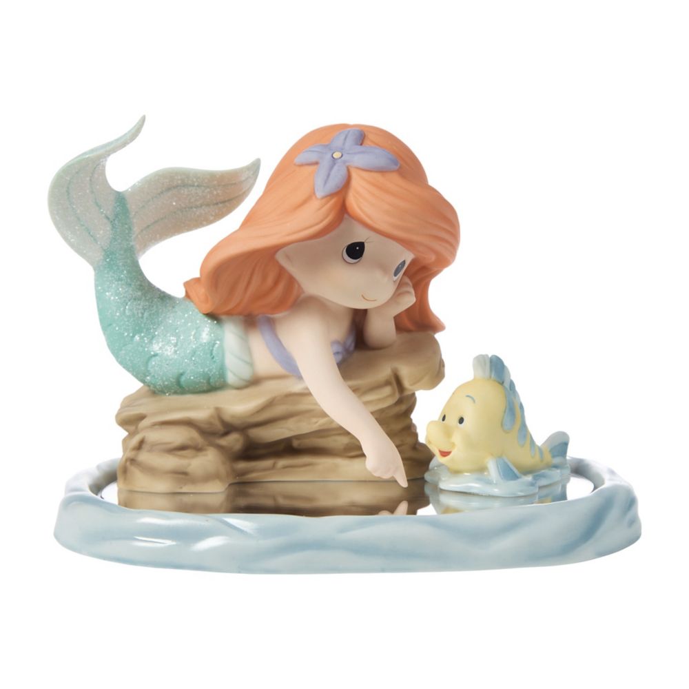 【取寄せ】 ディズニー Disney US公式商品 リトルマーメイド アリエル Ariel プリンセス フランダー さかな 魚 プレシャスモーメント 置物 フィギュア 人形 おもちゃ [並行輸入品] Ariel and Flounder ''Sea the Treasure Beneath the Surface'' Figure by Precious Mom｜ビーマジカル店 28,243円