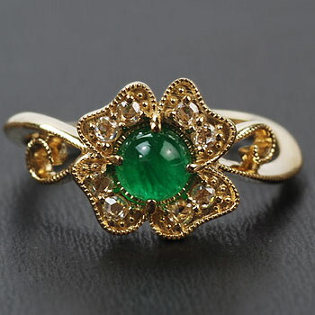 翡翠x 玫瑰切割的钻石戒指