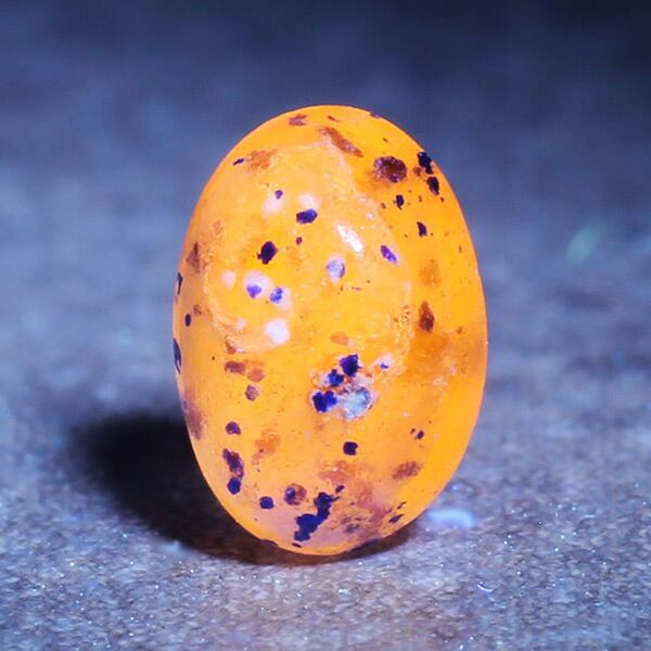 ☆アフガニスタン産 UV蛍光 アフガナイト オーバルカボション 0.18ct1個限定※こちらのルースを使用してのカスタマイズもお受けできます。|ベーネ・ベーネ