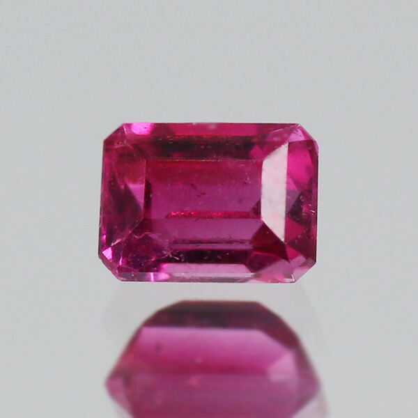 【ポイント10倍】 ☆レッドベリル レッドエメラルド オクタゴン 0.09ct 限定1個 ※こちらのルースを使用してのカスタマイズもお受けできます。 7pev｜ベーネ・ベーネ