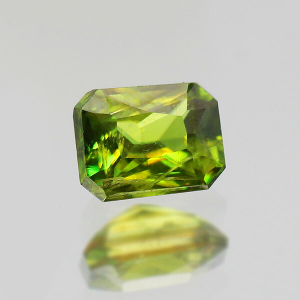 楽天市場】☆カラーチェンジスフェーン 10.81mm 4.94ct 限定1個 誕生石