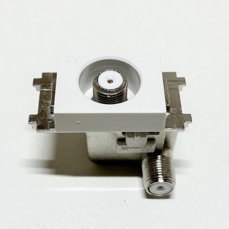 小型壁面端子 スイッチ切換式・テレビ端子台色交換タイプ WSKE7 ×４ 小型壁面端子 スイッチ切換式・テレビ端子台色交換タイプ WSKE7