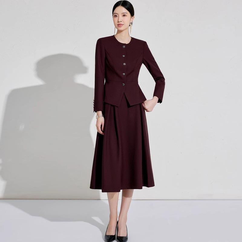 スコート書き割り レディース 春夏 赤 丸首 修身 か細い 仕事服 通い用 フォーマル 工装風 ビンテージ セットアップ 膝丈スコート トップ 綿混 軽さ 伸縮性 ご機嫌酉の方角 太陽フレア 愛くるしい 亭主もち用 普段使い走り 商行為心地よい