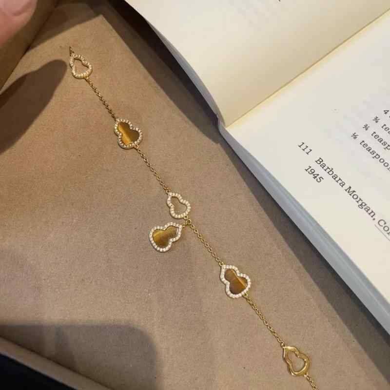 ブレスレット 虎眼石 瓢箪 モチーフ レトロ 高級感 石 アクセサリー 肌白効果 幸運アイテム 女性用 ジュエリー 手首用 装飾品|ベネフィメントショップ