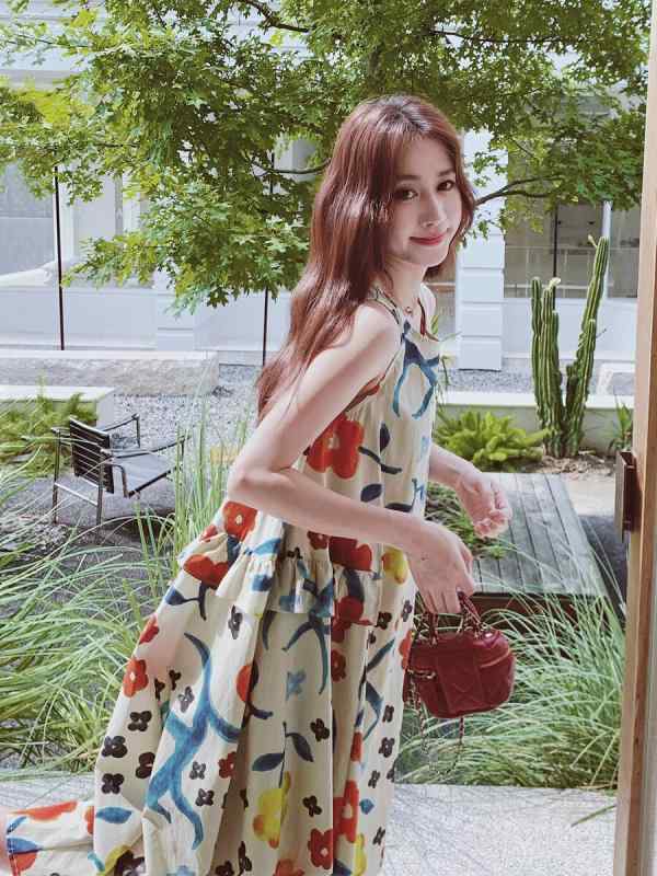 衣裳 御嬢さん用 ノースリーブ キャミワンピース 小花柄 夏 学院表現スタイル キュート 相応う A伝達ルート 軽さ 綿織物混 生生しい色合い 太陽面爆発影ぼうし 普段使い走り 愛くるしげ 刷り上げる