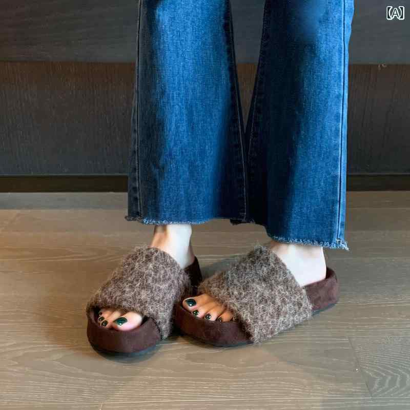一文字サンダル 亭主もち用 秋冬 厚底 羊革 ふわふわ 情の籠もった 室外 普段使い走り 小っちゃい 身の丈繰り上げる 毛革 防寒 軽さ 伸縮性