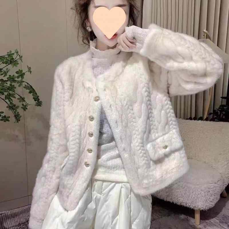 お上さん用 獣の皮風 厚地の外套 ?兔獣の皮 皮上衣 皮厚地の外套 皮厚地の外套 皮 皮