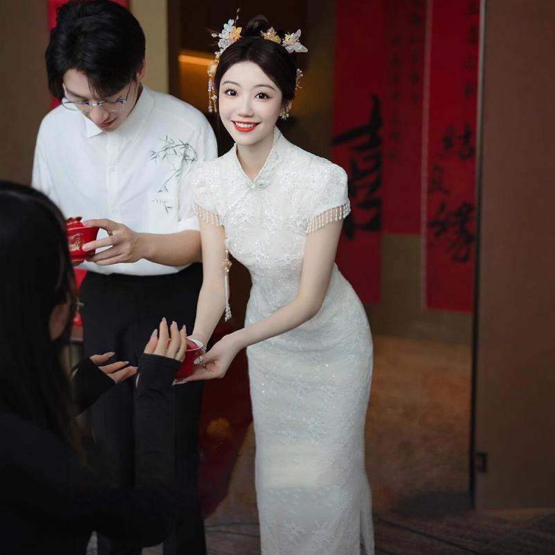 レディース チャイナドレス 白 結婚式 礼服 小柄 新婦 パーティー 敬酒ドレス フォーマル ウェディング パーティー用 エレガント モダン スタイル｜ベネフィメントショップ