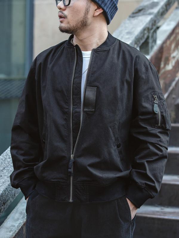 ブルゾン メンズ アウター ジャンパー フライトジャケット MA1 ミリタリージャケット スタジャン 野球服 ショート丈 ワークスタイル ヴィンテージ感 ビッグシルエット ゆったりサイズ 体型カバー 羽織り アウトドア 秋物 無地 シンプル 防寒性 通気｜ベネフィメントショップ
