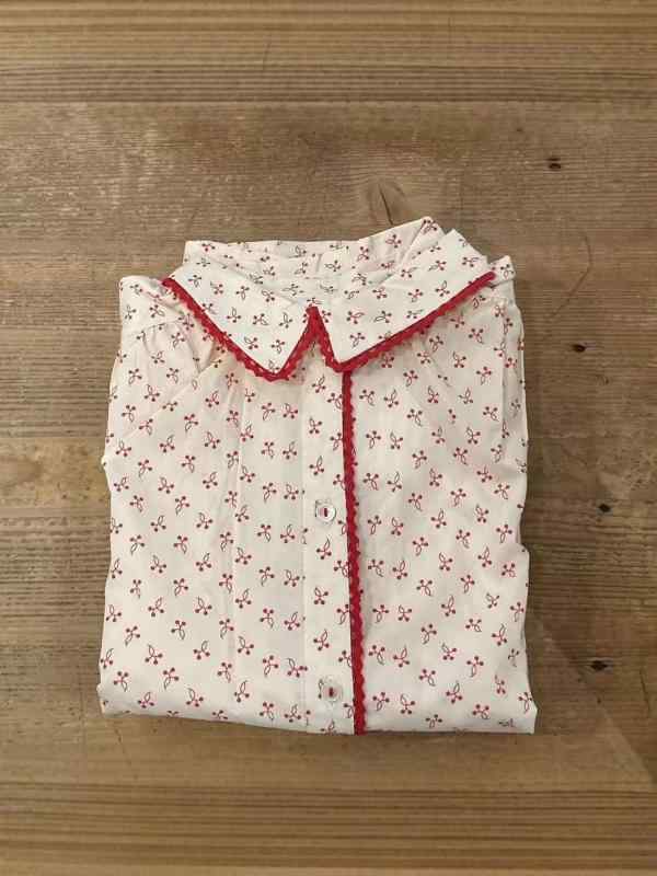 シャツ キッズ 女の子 長袖 ブラウス トップス 襟付き 子供服 コットン 綿100％ チェリー柄 総柄 かわいい ゆったり 大きいサイズ 体型カバー 体系カバー 着痩せ 細見え 普段使い 通学用 お出かけ カジュアル ナチュラル レトロ ガーリー お揃｜ベネフィメントショップ
