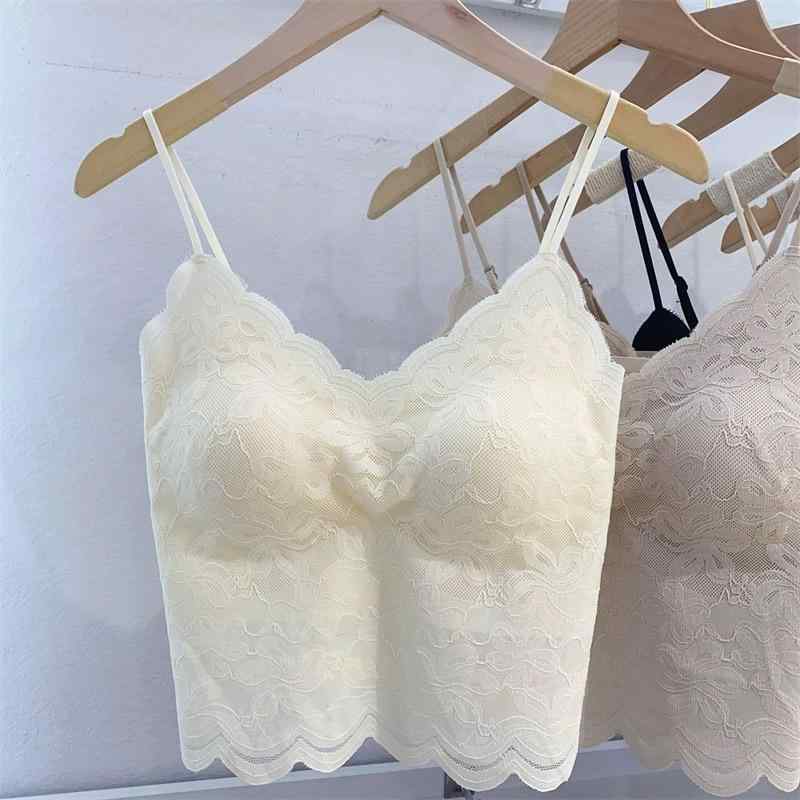 キャミソール レディース Vネック レース 花柄 フレンチスタイル カップ付き インナー トップス バックオープン ブラトップ 通気性 伸縮性 補正下着 背中見せ おしゃれ きれいめ カジュアル 重ね着 普段使い お出かけ ホワイト ブラック|ベネフィメントショップ