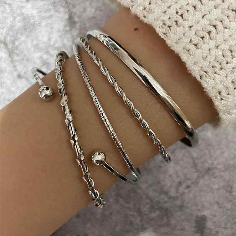 ブレスレット レディース 5点セット ジュエリー バングル 腕輪 アクセサリー 腕飾り 開口タイプ 真珠 パール 螺旋状 捻り ツイスト 光沢感 無地 シンプル 重ね付け おしゃれ 華奢 繊細 上品 エレガント 高級感 デイリー カジュアル パーティー ｜ベネフィメントショップ