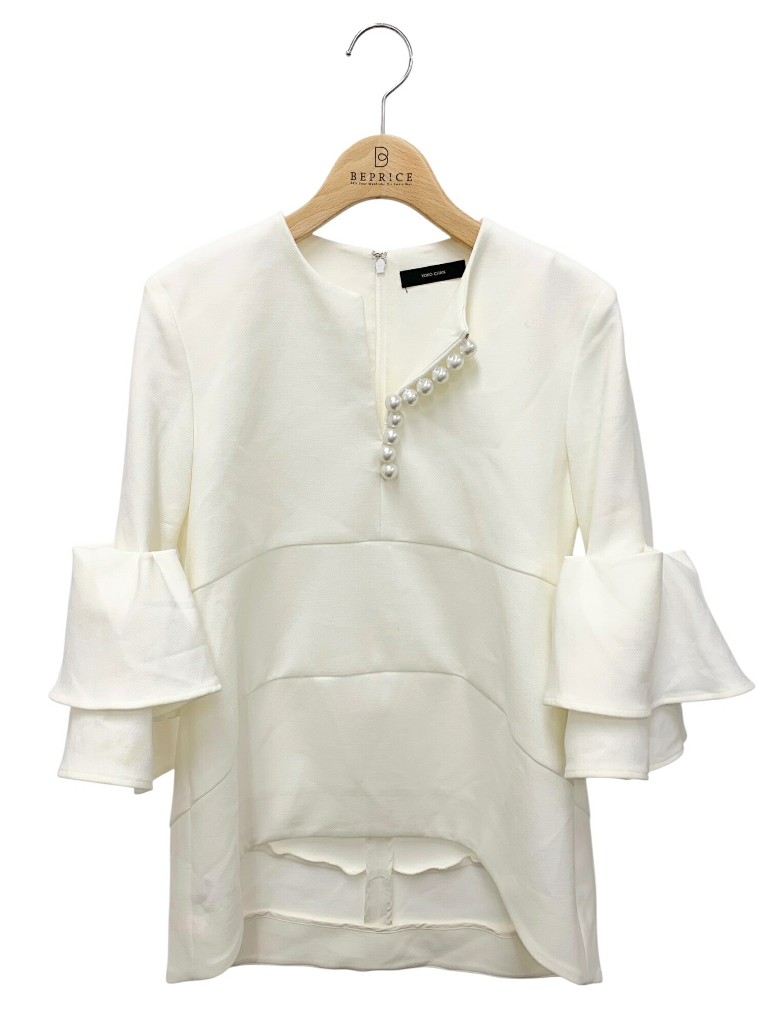 極美品 ヨーコチャン ロングスリーブ バックティアードブラウス 近年モデル 38 極美品 ヨーコチャン ロングスリーブ バックティアードブラウス 近年