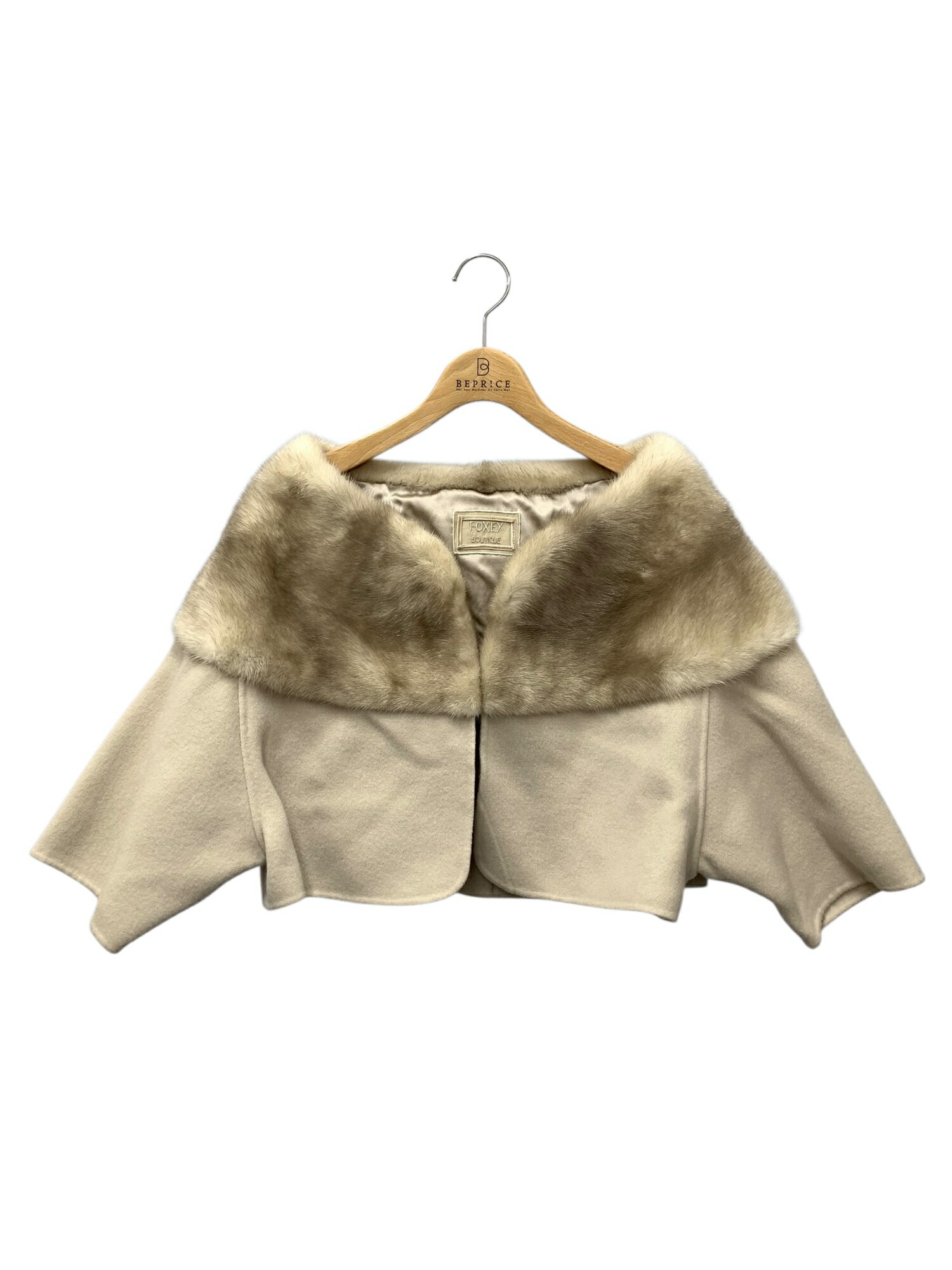 フォクシーブティック Fur Jacket SOUFFLE 37280 上衣 40 ベージュ カシミール ミンクのコート毛革【中古】 ITO83Q4UNPWG レディースファッション-コート・ジャケット