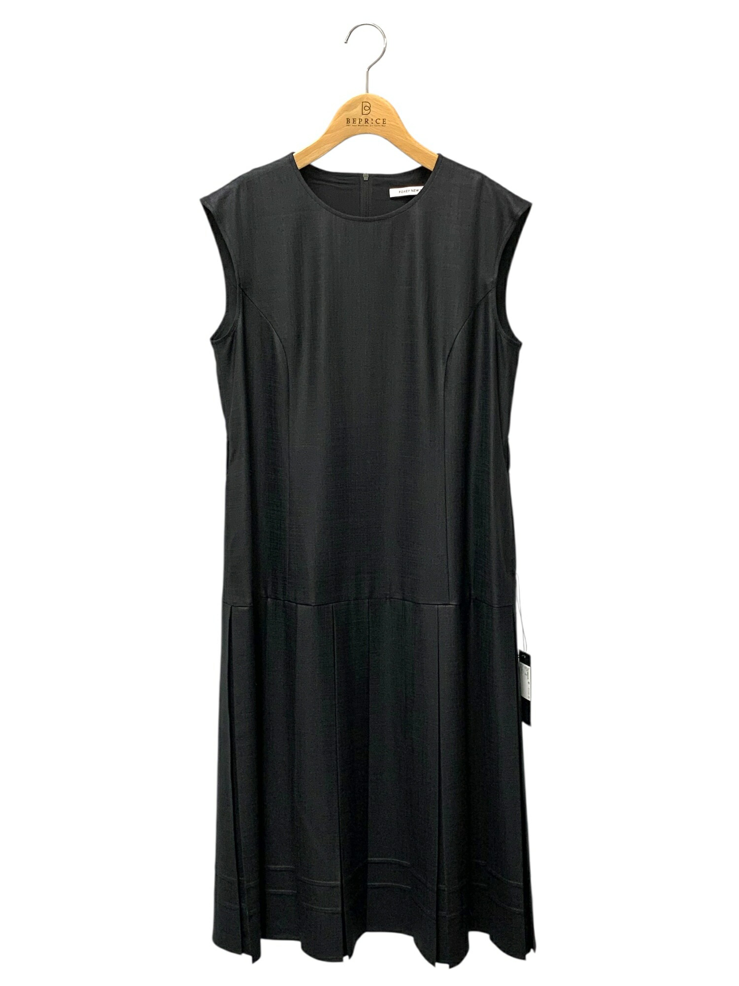 フォクシーニューヨーク Dress  Barcelona 44431 衣裳 40 黒いこと【中古】 IT2W8EAHYGN4