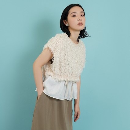 楽天市場】BPN / クロスチャームチェーン付き燕尾ブラウス ブラック