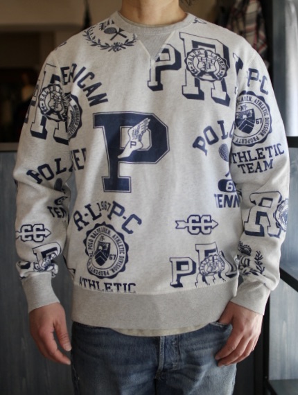 RALPH LAUREN(ラルフローレン)\u003cBR\u003eVINTAGE-FIT FLEECE GRAPHIC SWEAT SHIRTS(ヴィンテージフィット グラフィック トレーナー)\u003cBR\u003e日本未発売模範例 クルースウェット 調教師 亜米利加買い付け 置き目品 新品\u003cBR\u003e貨物輸送無料 即日積みだし相応う