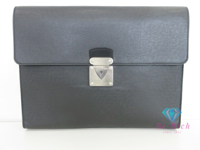 【美品】ルイヴィトン　タイガ　ベライア　セカンドバッグ　黒アルドワース　クラッチ LOUIS VUITTON 超美品 ルイヴィトン タイガ ベライア セカンド