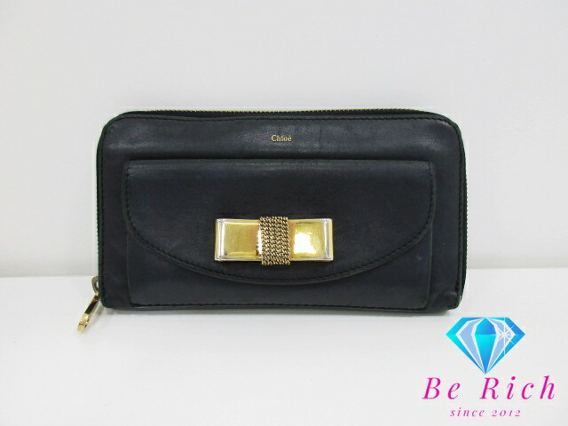 【外装美品】Chloé クロエホースチャーム 二つ折り長財布 黒 外装美品】Chloé クロエホースチャーム 二つ折り長財布 黒