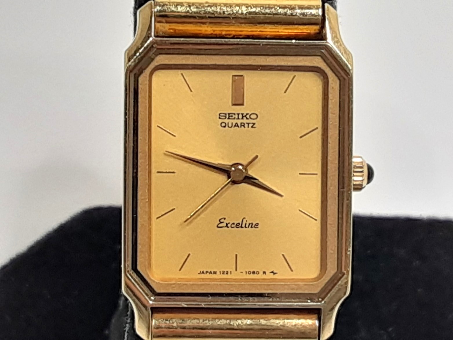 稼働品SEIKO EXCELINEセイコーエクセリーヌ腕時計 2J31-OA50 稼働品SEIKO EXCELINEセイコーエクセリーヌ腕時計 2J31-OA50