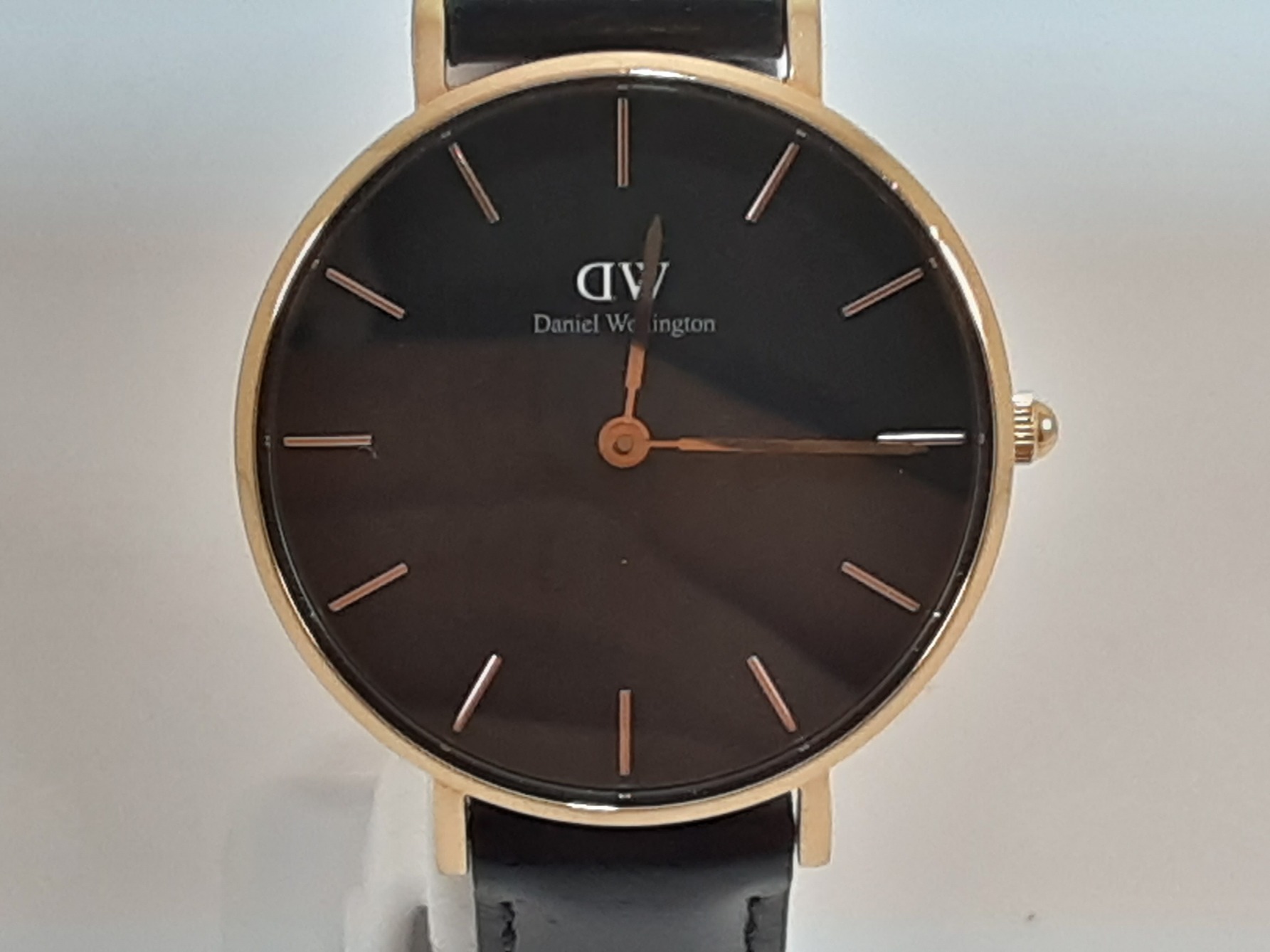 ダニエル・ウェリントン

ダッパー ブリストル 1103DW 楽天市場】ダニエルウェリントン 腕時計 36MM 40MM メンズ