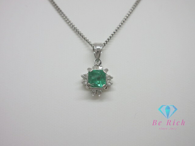 K18 YG エメラルド 0.04ct ダイヤモンド 0.18ct 付 デザイン