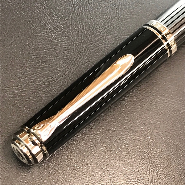 Pelikan ペリカン スーベレーン シルバートリム M605 Blackstripe