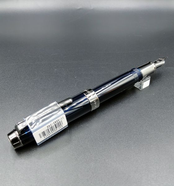 SAILOR セーラー プロフェッショナルギア アンカー ブラックトリム 21金大型ペン先 万年筆｜筆記具＆喫煙具のベストプライス