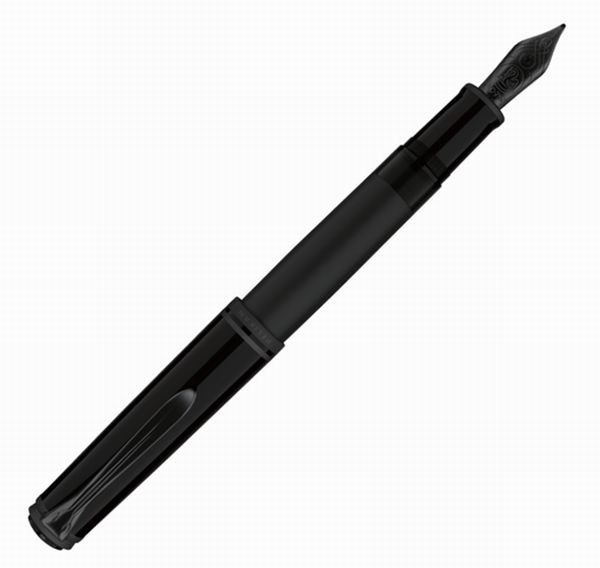 新生産物！！ Pelikan 伽藍鳥 スーベレーン M809 黒いこと引っ敷き Black Matt 引っ敷き黒いこと18金書き込み先 筆