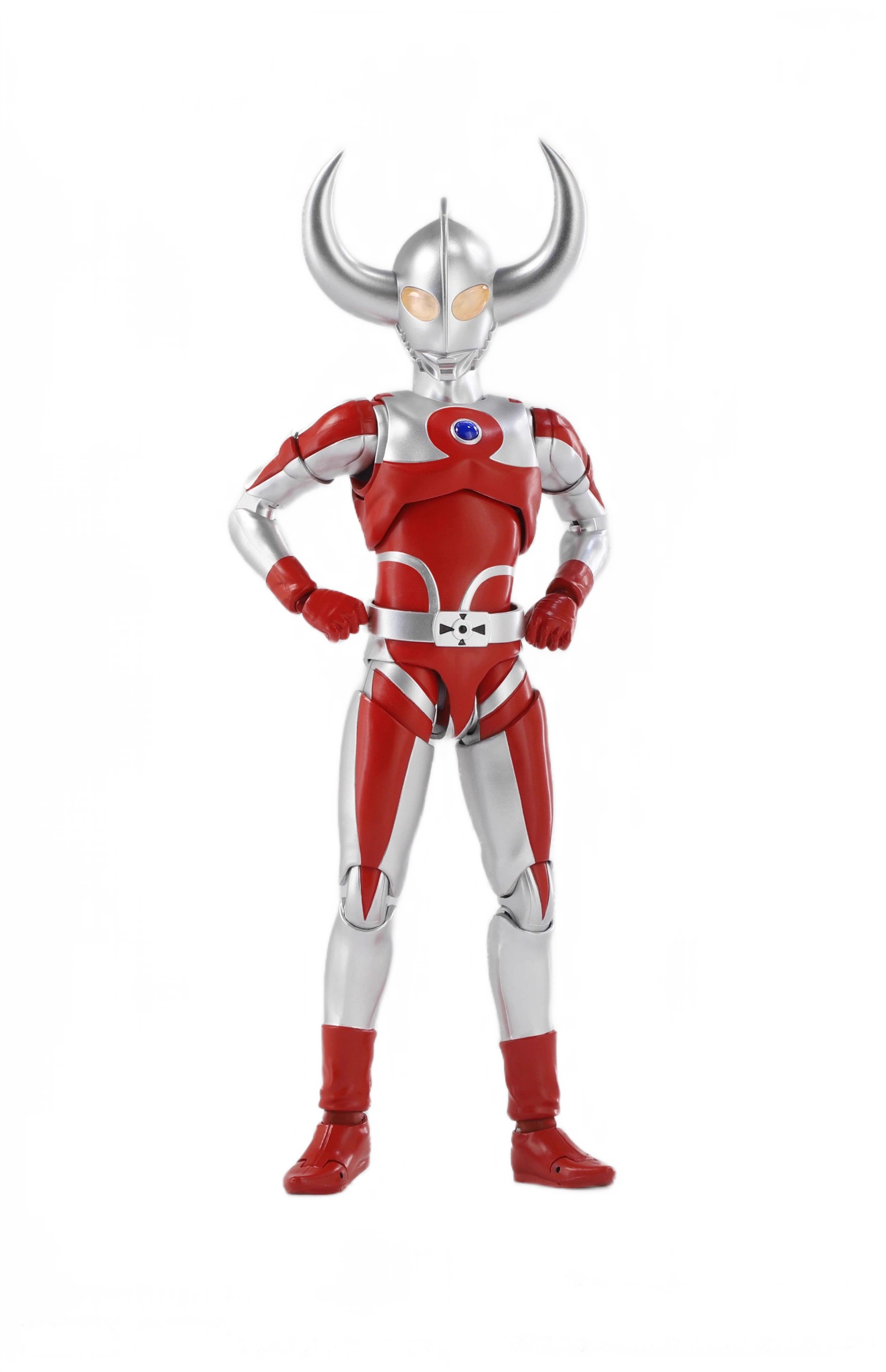 ウルトラマンフィギュア Amazon.co.jp: TAMASHII NATIONS フィギュアーツZERO