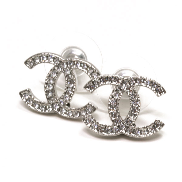 Best Gallery Point Three Times 24 23 59 Chanel Cc Point Three Times 24 23 59 Chanel Cc Coco Make Rhinestone Earrings Silver Crystal A42175 Y02003 Z2371