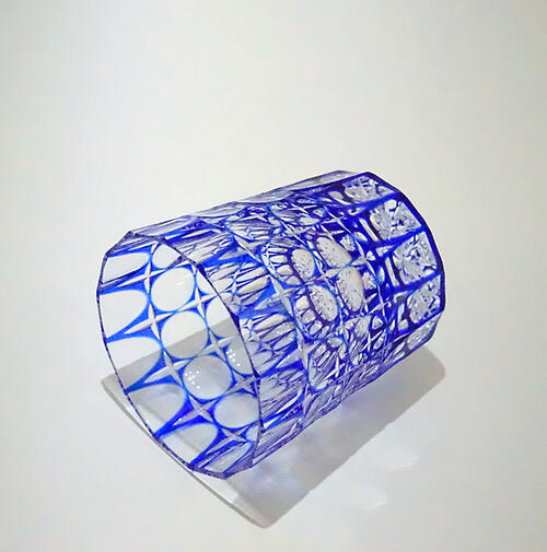 天満切子極ギフトロックグラスルリ色【誕生日祝いプレゼント】酒を注いで万華鏡木箱入名入れ無し