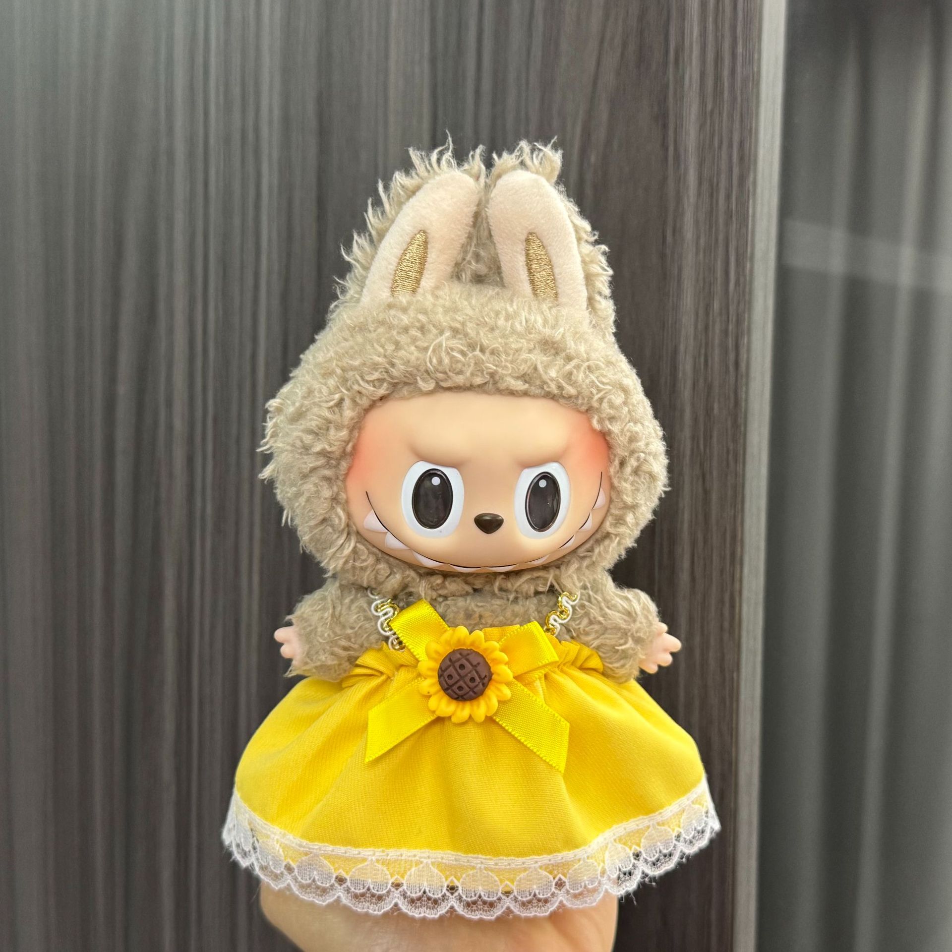 楽天市場】ワンピース髪飾り2点セットlabubuラブブぬいぐるみ服