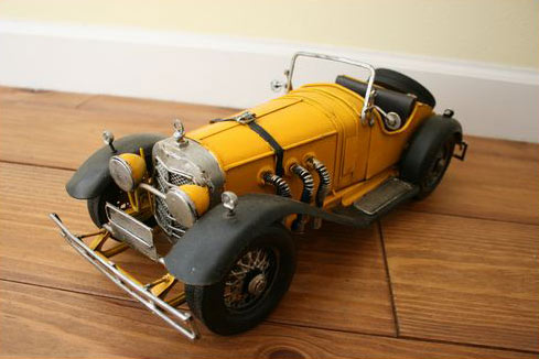 【アウトレット】置き物 アンティーク 車 オブジェ LA COLLECTIONエルエーコレクション LA買い付け 黄色い車 到着後1か月以内にレビューを書いて次回10000円以上で1000円OFFクーポン配布中