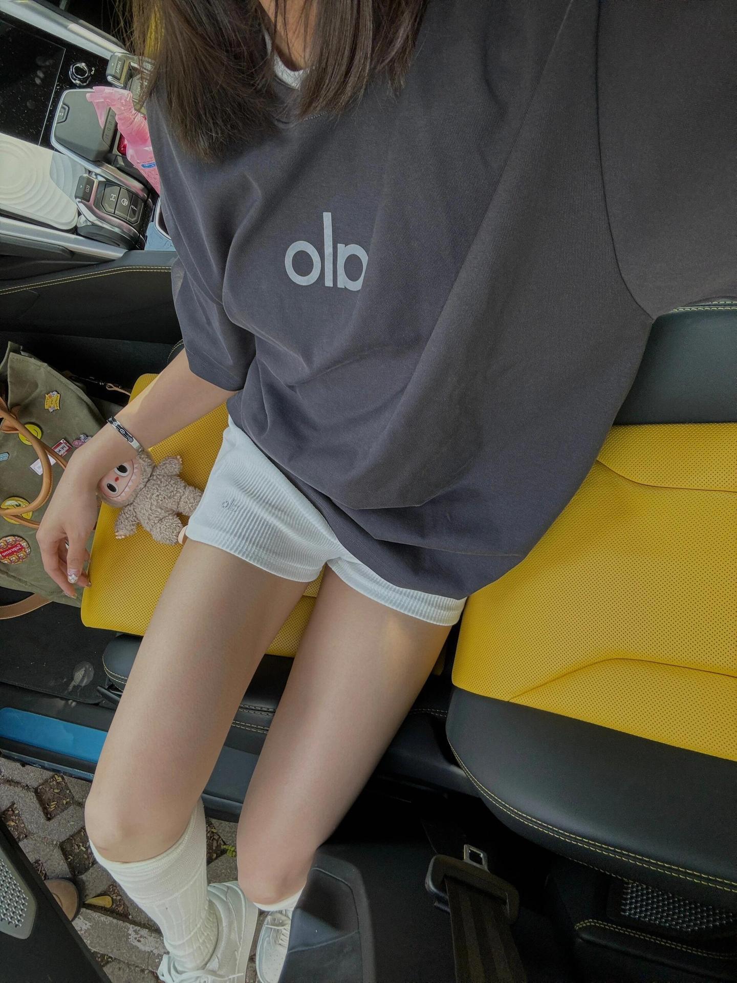 ★ ALO Yoga ★半袖 tシャツ レディース カジュアル おしゃれ ゆったり カットソー 黒 白 大きいサイズ 春夏 薄手 プリント ロゴT ワンポイント ラウンドネック ミドル丈 ストレッチ カラフル 普段着 デイリー 着まわし 通勤 通学 アウトドア フェス 買い物 学生 大人｜BFS　店