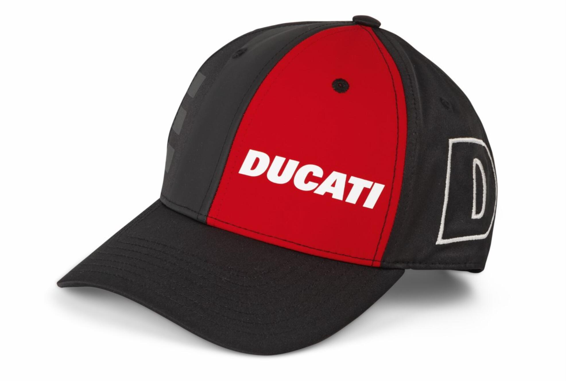 DUCATI ドゥカティ　バイクグローブ Mサイズ アルパインスターズ DUCATI ドゥカティ バイクグローブ Mサイズ アルパインスターズ