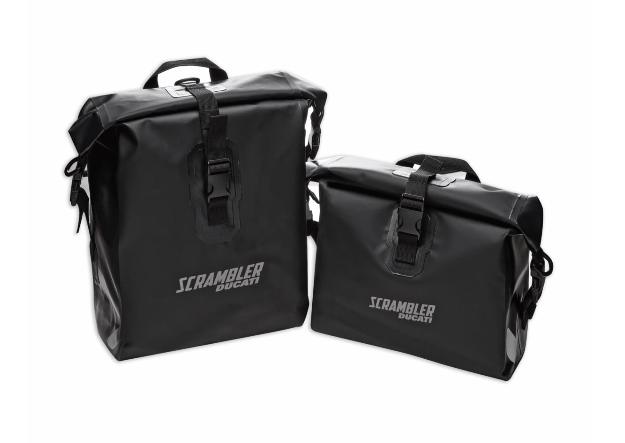 【DUCATI】 《Scrambler防水サイドバッグ 96782291BA》 ドカティパフォーマンス カスタム アクセサリー 正規品 防水サイドバッグ 新型Scrambler 新型スクランブラー 2023モデル対応 ブラック 容量16リットル ステー別売り