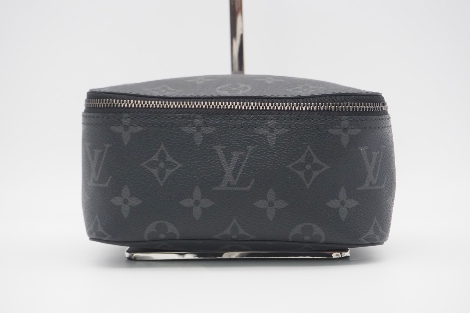 LOUIS VUITTON ポーチ エクリプス キューブ ドゥ ランジュモンPM-