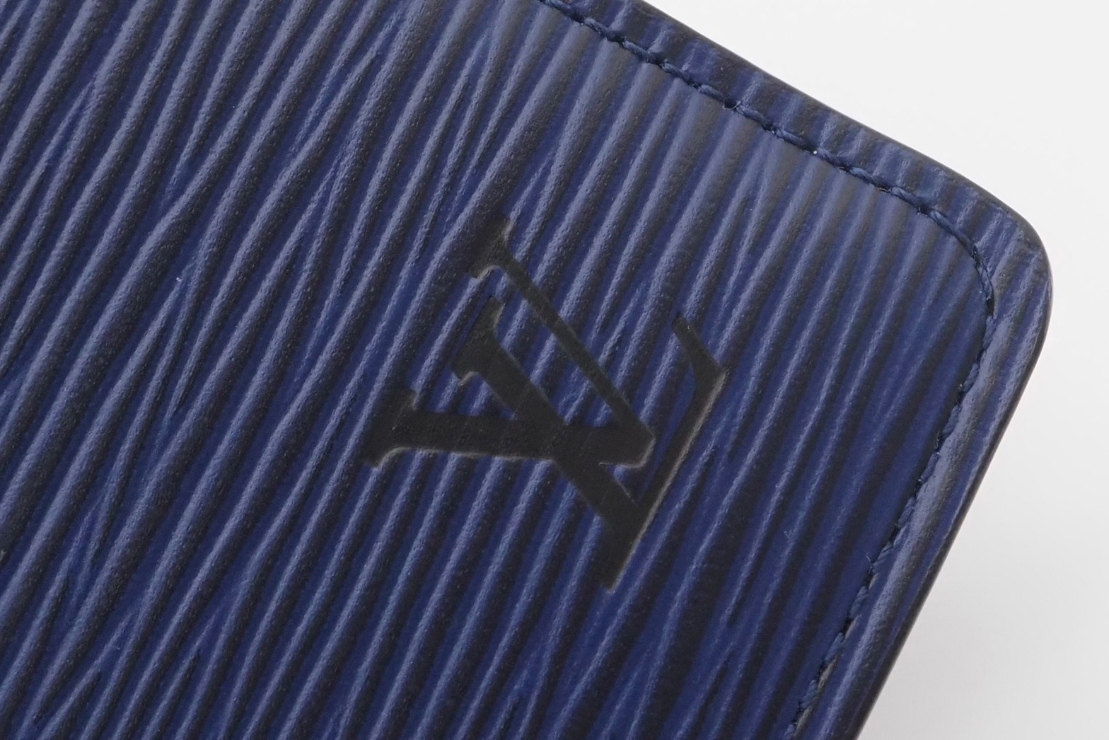 ☆安心の３大保証☆ Aランク ≪LOUIS VUITTON ルイ ヴィトン 二つ折り 