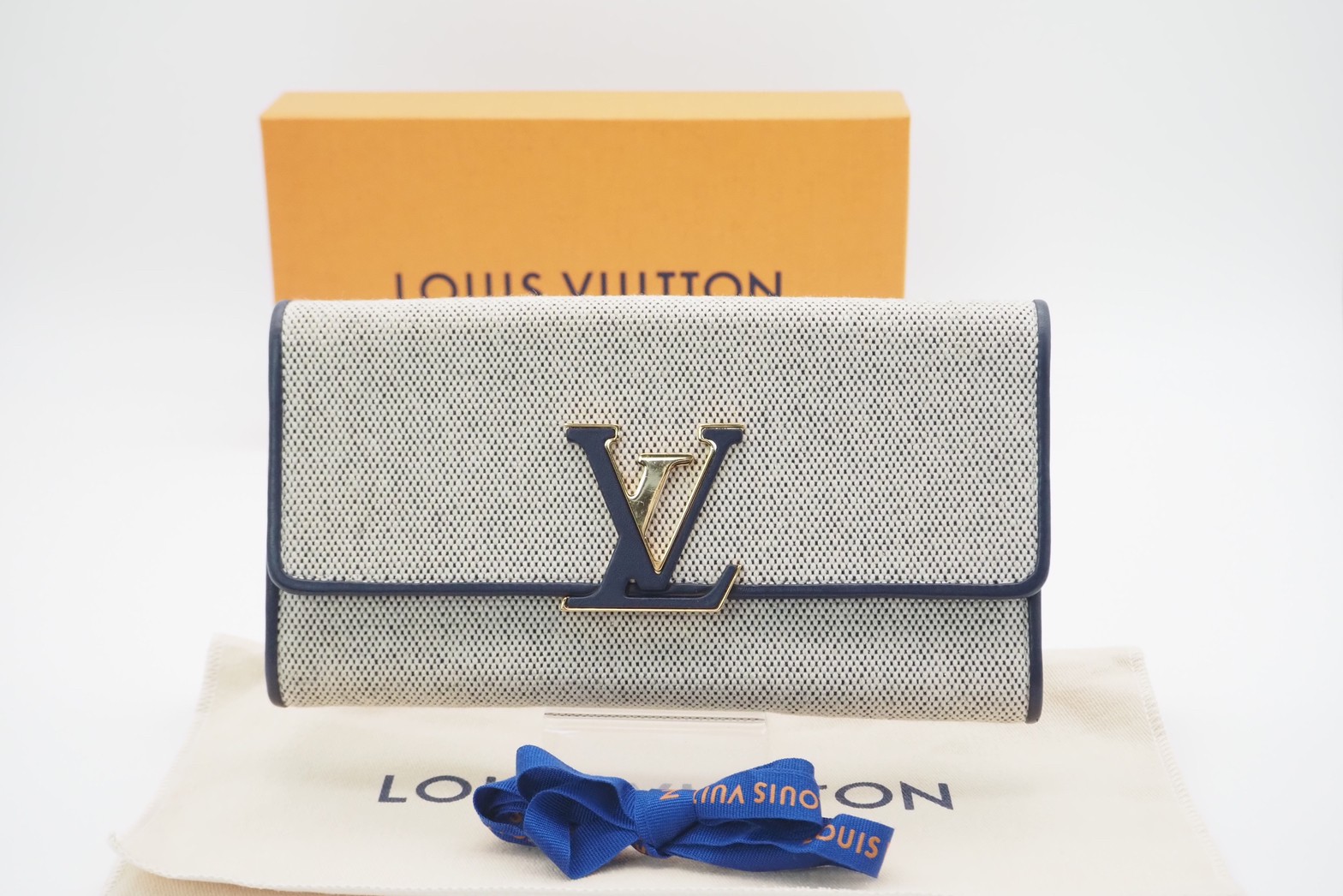 絶品】 LOUIS VUITTON VUITTON 二つ折り長財布 VUITTON ポルトフォイユ